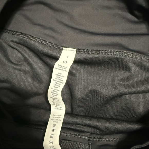 Lululemon Speed Up High Rise 4 inch Shorts - Picture 4 of 5